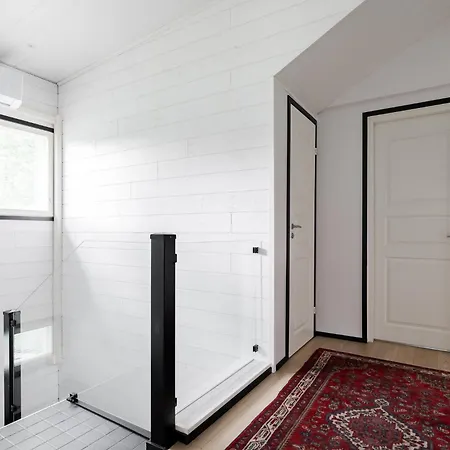 Βίλα Gaia - Luxury With Jacuzzi And Close To Trainstation 10 Minutes From Tampere City! 1,5 To Helsinki *