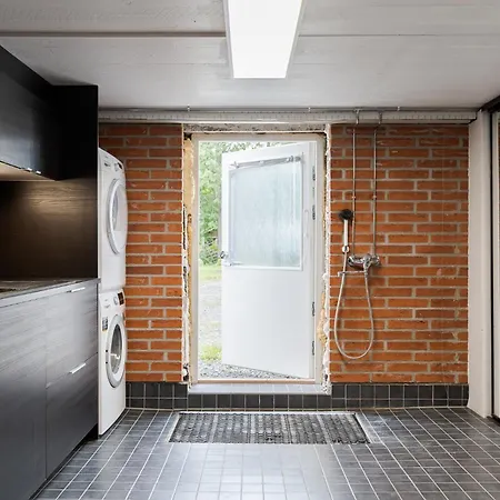 Gaia - Luxury With Jacuzzi And Close To Trainstation 10 Minutes From Tampere City! 1,5 To Helsinki Lempaala