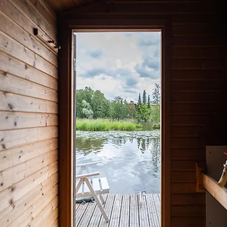 Gaia - Luxury With Jacuzzi And Close To Trainstation 10 Minutes From Tampere City! 1,5 To Helsinki Lempäälä
