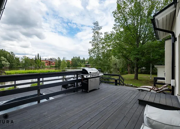 Villa Gaia - Luxury With Jacuzzi And Close To Trainstation 10 Minutes From Tampere City! 1,5 To Helsinki