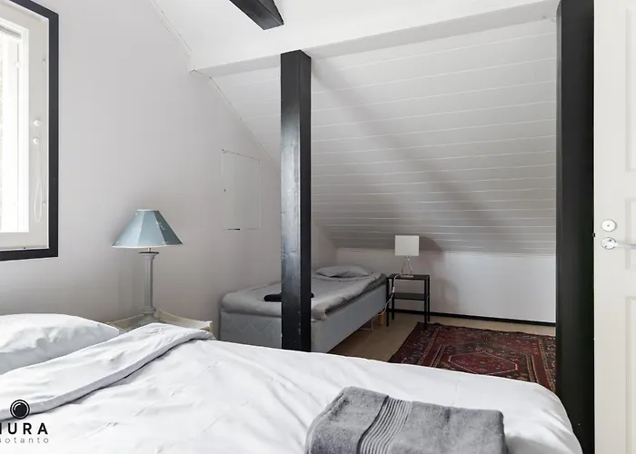 Gaia - Luxury With Jacuzzi And Close To Trainstation 10 Minutes From Tampere City! 1,5 To Helsinki Villa *