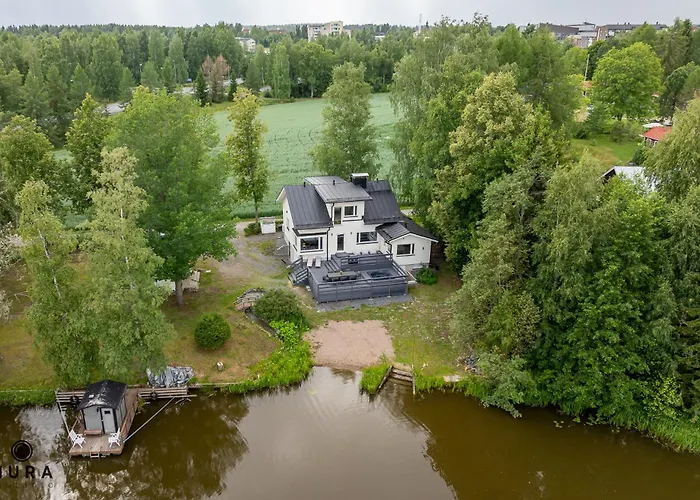 Gaia - Luxury With Jacuzzi And Close To Trainstation 10 Minutes From Tampere City! 1,5 To Helsinki * Lempaala