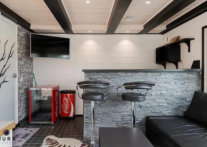 Gaia - Luxury With Jacuzzi And Close To Trainstation 10 Minutes From Tampere City! 1,5 To Helsinki Villa